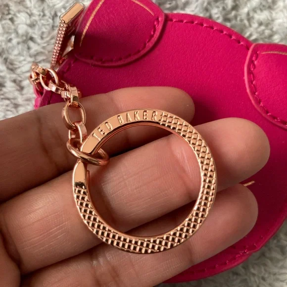 Ted baker Cat Face Coin Purse Keychain - Picture 8 of 13